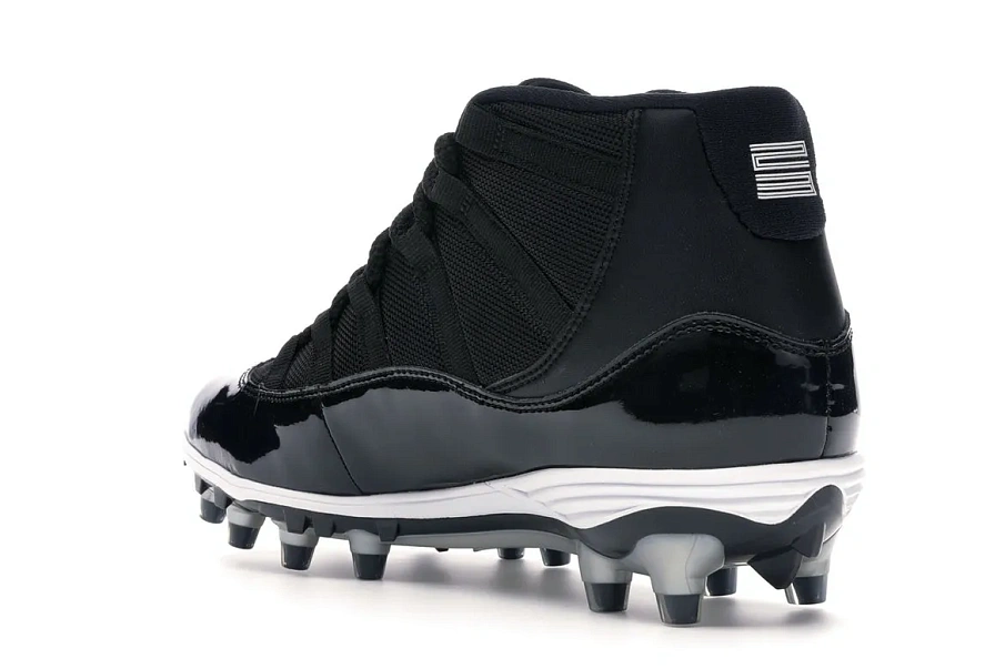 Фото № 6 с приближением к товару «‎Jordan 11 Retro Cleat Black»