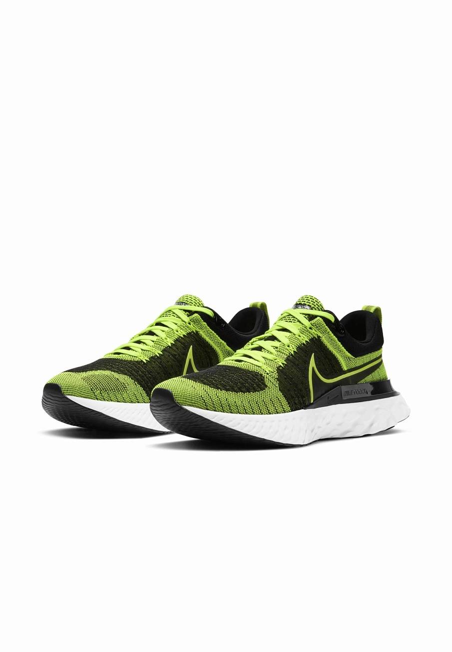 Фото № 2 с приближением к товару «‎Nike DO»