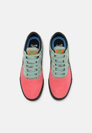 Nike Chron 2  - 4