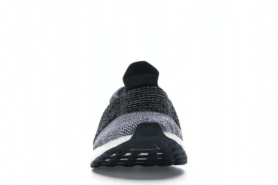 Фото № 2 с приближением к товару «‎adidas Ultra Boost Laceless Oreo»