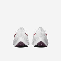 Фото № 5 с приближением к товару «‎Nike Air Zoom Pegasus 38»