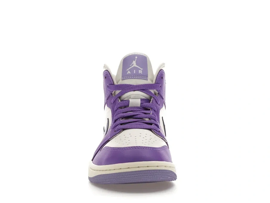 Фото № 2 с приближением к товару «‎Jordan 1 Mid Action Grape »