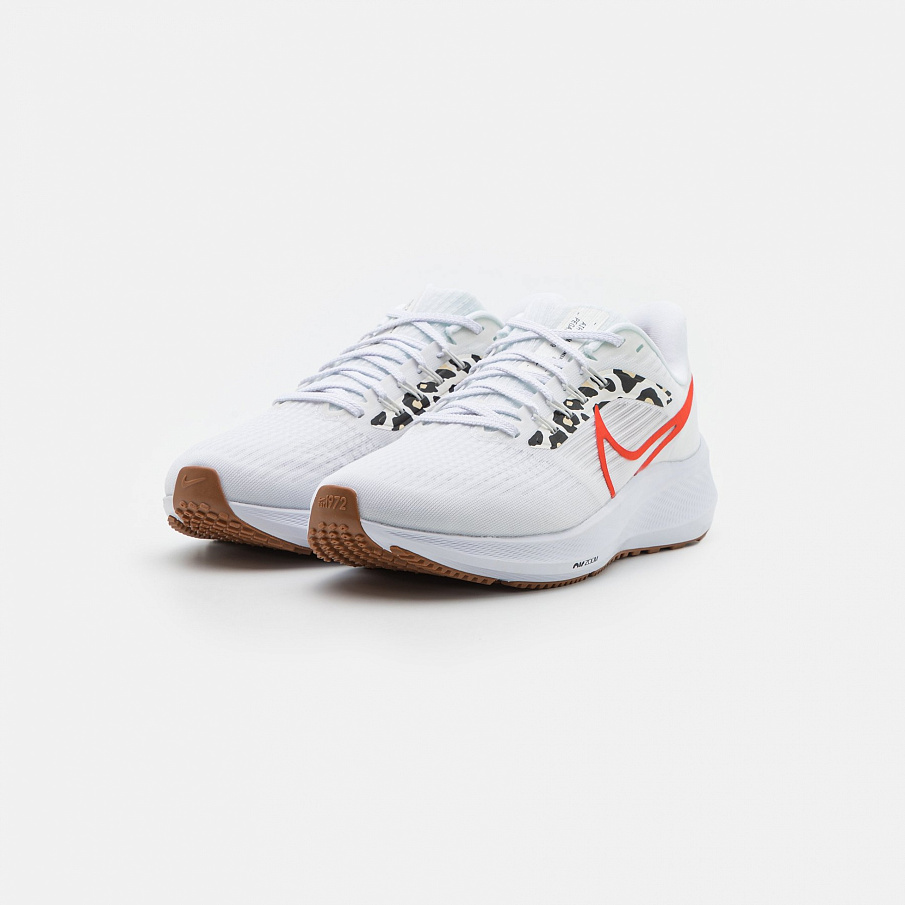 Фото № 2 с приближением к товару «‎Nike Air Zoom Pegasus 39 LP»