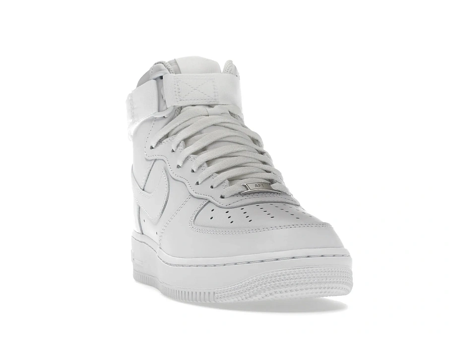 Фото № 3 с приближением к товару «‎Nike Air Force 1 High Triple White »