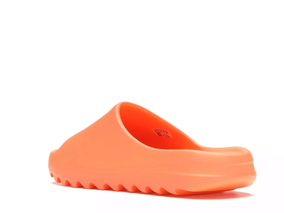 Фото № 6 с приближением к товару «‎adidas Yeezy Slide Enflame Orange»