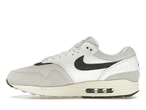 Фото № 3 с приближением к товару «‎Nike Air Max 1»