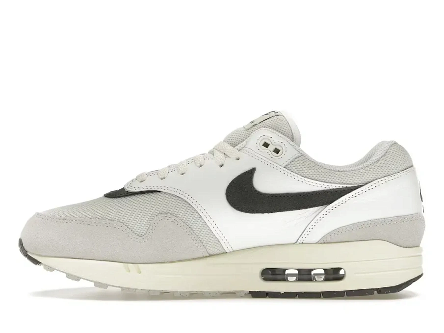 Фото № 3 с приближением к товару «‎Nike Air Max 1»