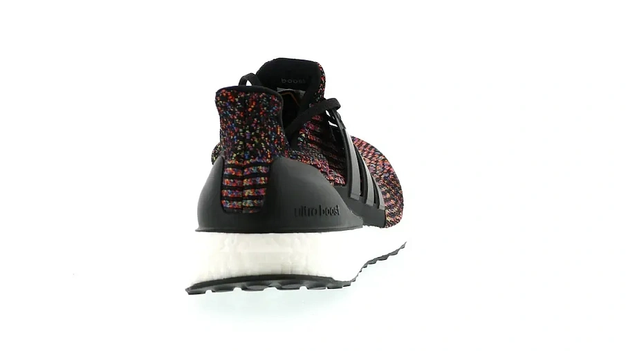 Фото № 4 с приближением к товару «‎adidas Ultra Boost 3.0 Multi-Color»
