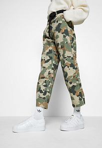 Фото № 1 с приближением к товару «‎Adidas Superstar Bold »