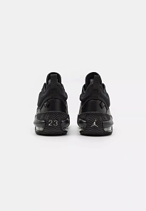 Фото № 2 с приближением к товару «‎JORDAN STAY LOYAL 2»