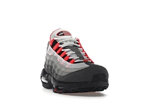 Фото № 3 с приближением к товару «‎Nike Air Max 95 OG Solar Red (2018)»