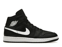Фото № 1 с приближением к товару «‎Jordan 1 Mid Black/White»