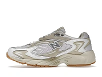 Фото № 3 с приближением к товару «‎New Balance 725»