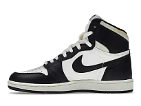 Фото № 3 с приближением к товару «‎Jordan 1 OG White Black (1985)»