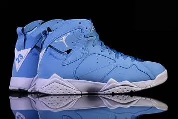 Nike Air Jordan 7 Retro North Carolina  - 1