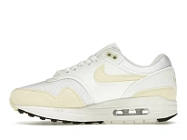 Фото № 3 с приближением к товару «‎Nike Air Max 1»
