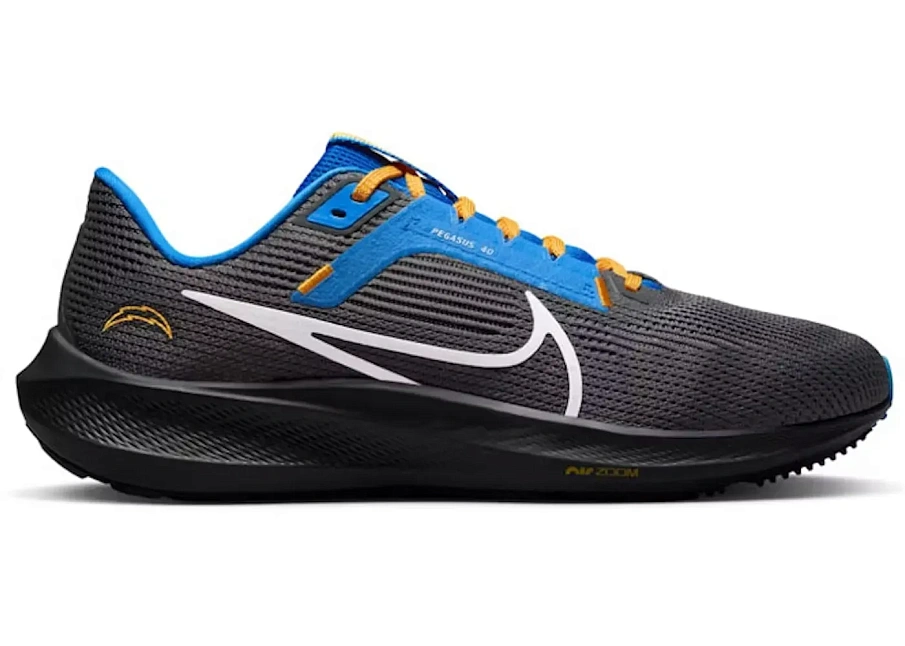 Фото № 1 с приближением к товару «‎Nike Pegasus 40»