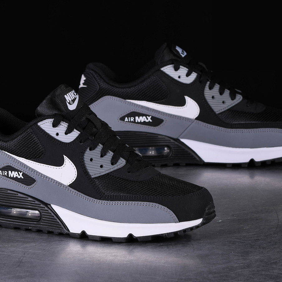 Фото № 2 с приближением к товару «‎Nike Air Max 90 Essential 'Cool Grey'»