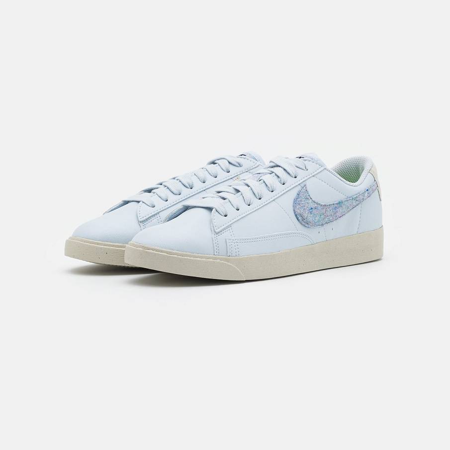 Фото № 2 с приближением к товару «‎Nike Blazer »