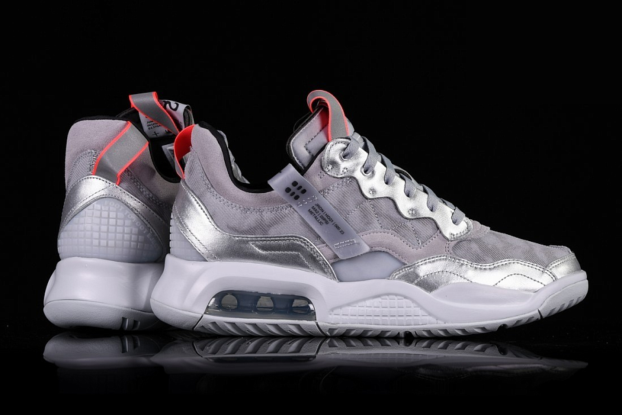 Фото № 1 с приближением к товару «‎Nike Air Jordan Ma2 Wolf »