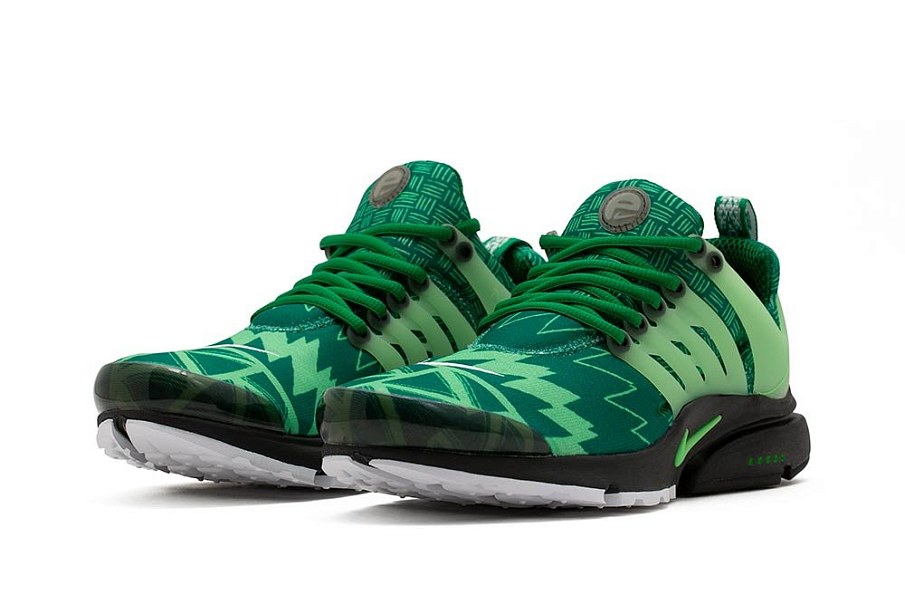 Фото № 3 с приближением к товару «‎Nike Dunk Wmns »