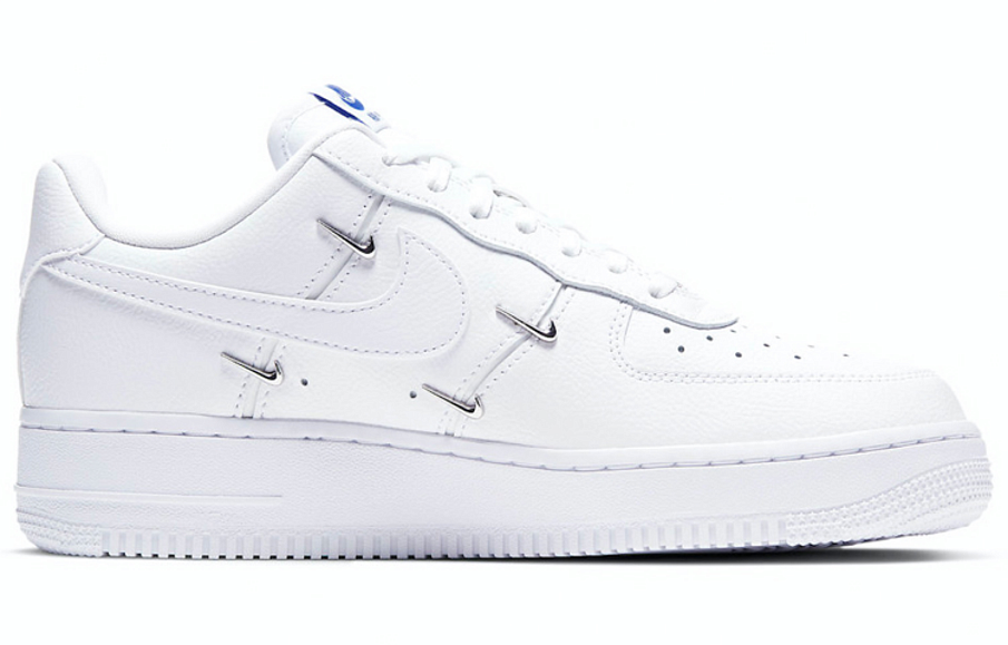 Фото № 2 с приближением к товару «‎Kim HyunANike Air Force 1 '07 LX "Chrome Luxe" Wmns WhiteBlue»