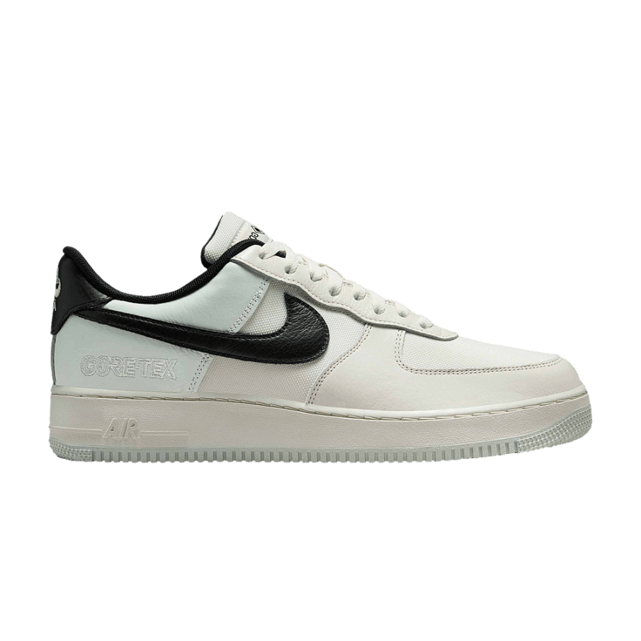 Фото № 1 с приближением к товару «‎Nike Air Force 1 Low GORE-TEX Phantom»