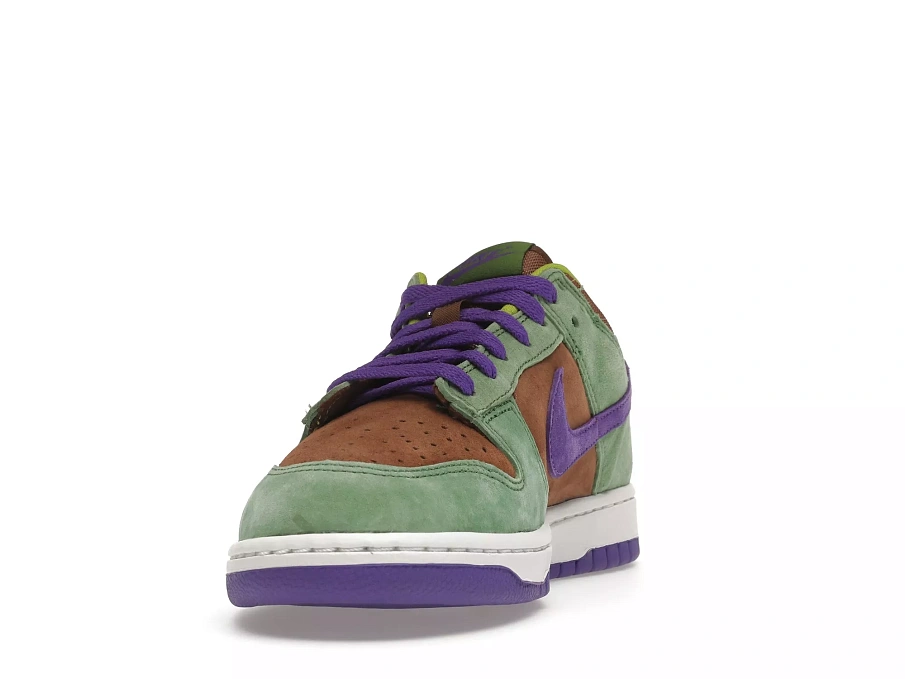 Фото № 2 с приближением к товару «‎Nike Dunk Low Veneer (2020)»