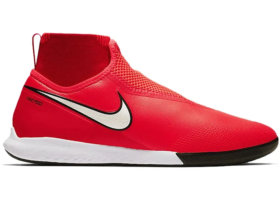 Фото № 1 с приближением к товару «‎Nike React PhantomVSN Pro Dynamic Fit Game Over IC Bright Crimson»
