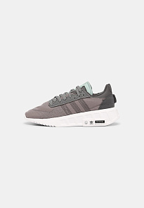 Фото № 1 с приближением к товару «‎Adidas Earth Shoes »
