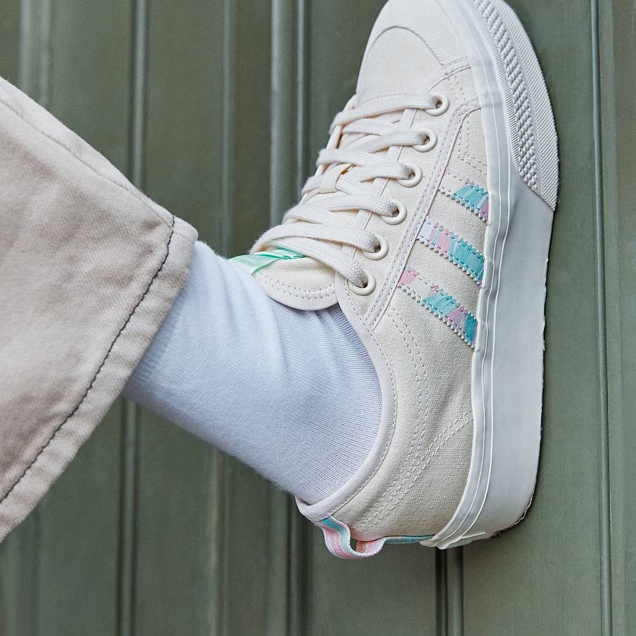 Фото № 3 с приближением к товару «‎Adidas Nizza Platform »