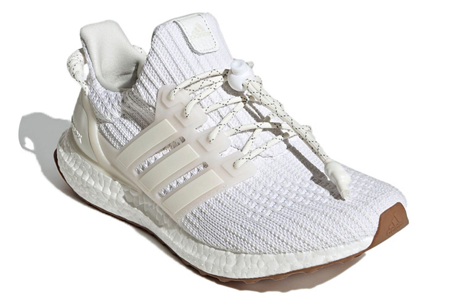 Фото № 3 с приближением к товару «‎Ivy Park x adidas Ultra Boost White»