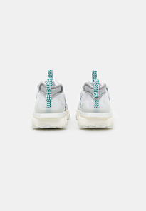 Фото № 5 с приближением к товару «‎Nike React Vision »