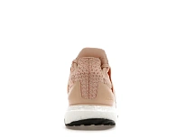 Фото № 4 с приближением к товару «‎adidas Ultra Boost 5.0 DNA Halo Blush »