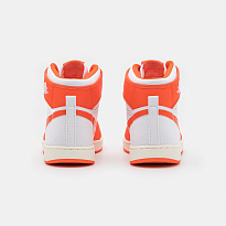 Фото № 3 с приближением к товару «‎Air Jordan 1 »