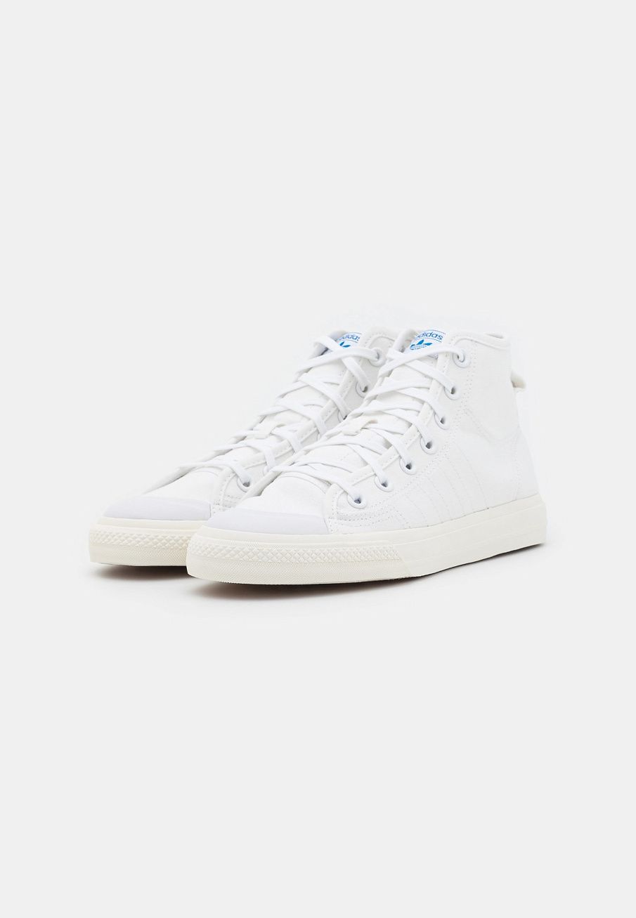 Фото № 3 с приближением к товару «‎Adidas Nizza »