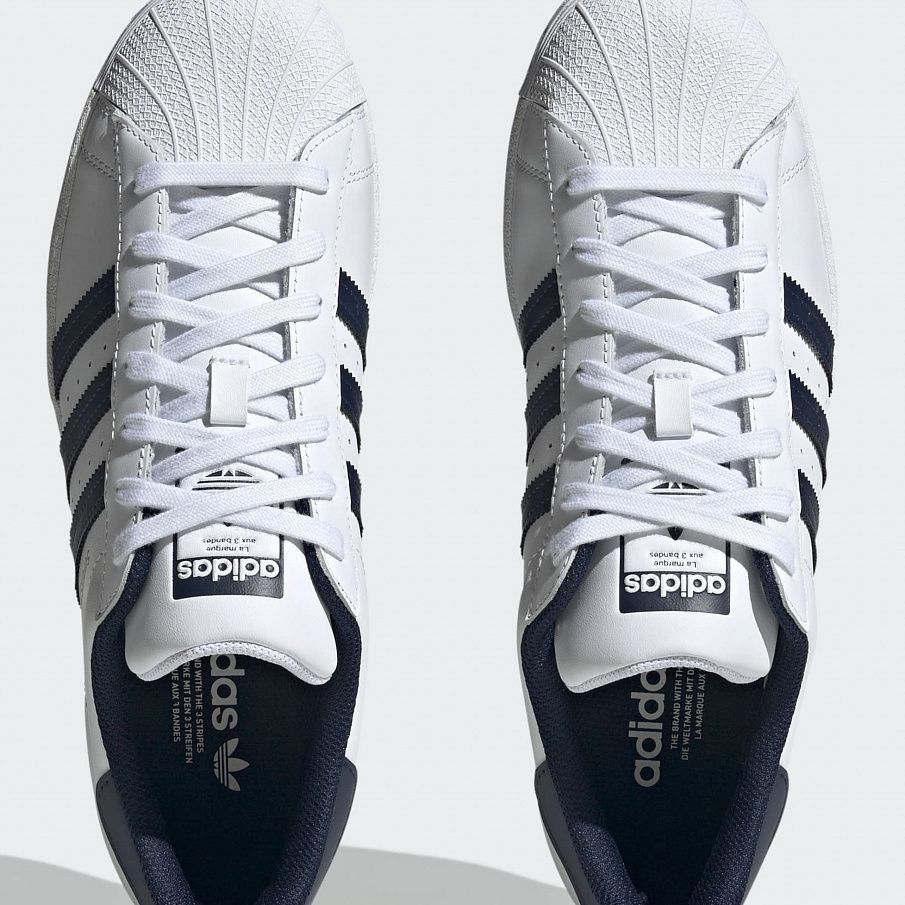 Фото № 3 с приближением к товару «‎Adidas Superstar »