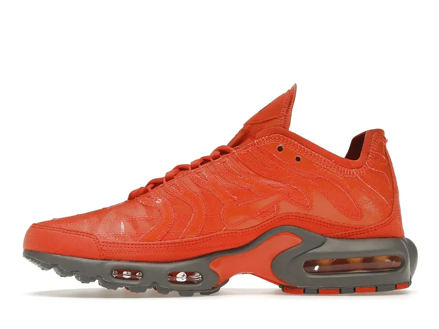 Фото № 3 с приближением к товару «‎Nike Air Max Plus Decon Orange»