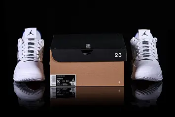 Nike Air Jordan Max 200 SE Nike Swoosh Euro Tour  - 4