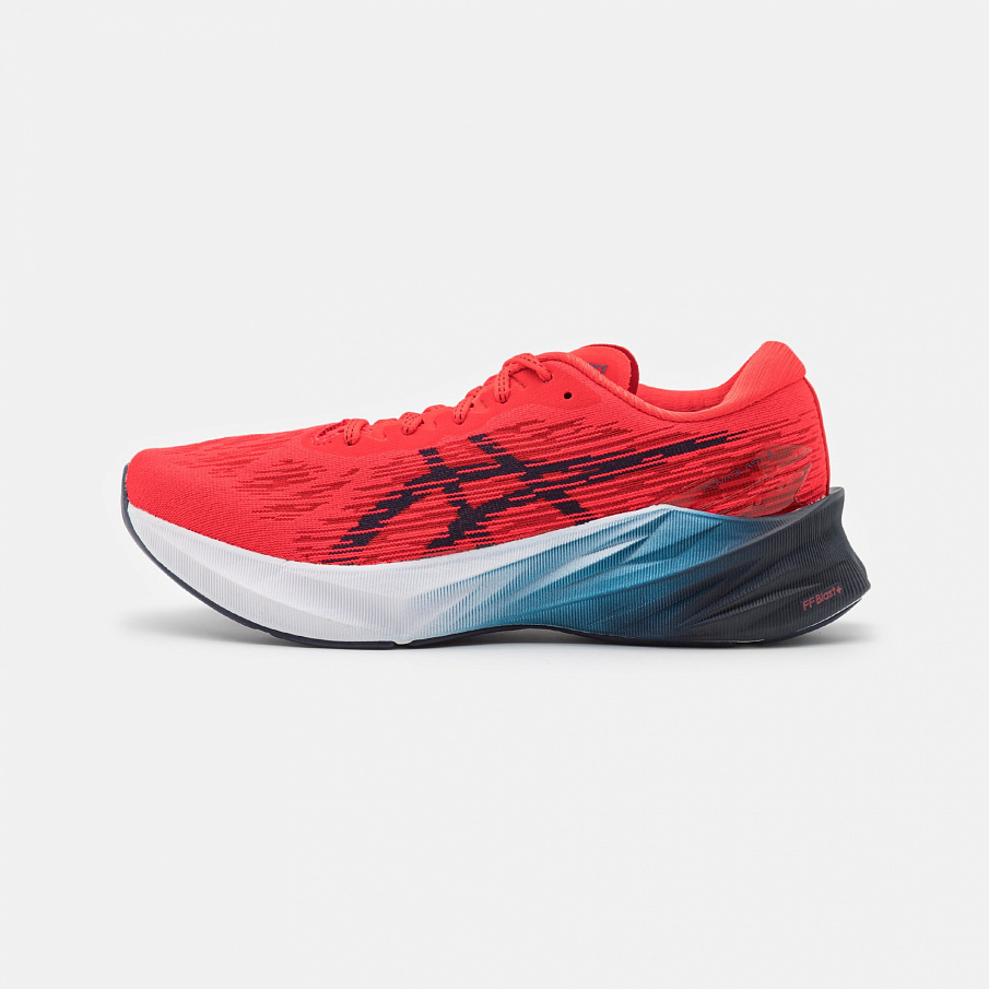 Фото № 1 с приближением к товару «‎Asics Novablast 3 »