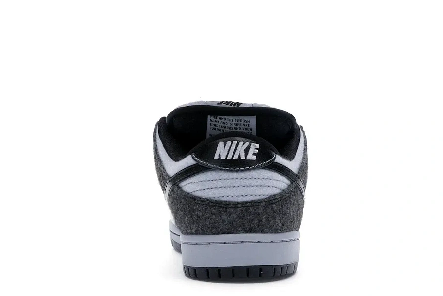 Фото № 4 с приближением к товару «‎Nike SB Dunk Low Wolf Grey Wool»
