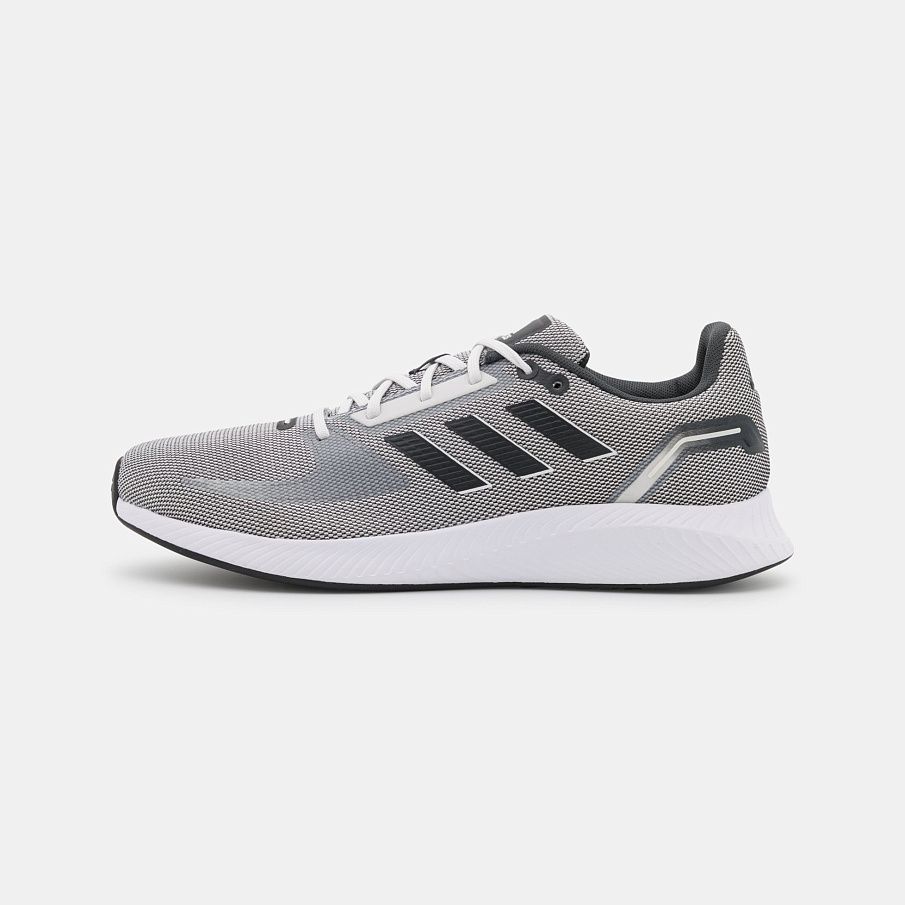 Фото № 1 с приближением к товару «‎Adidas 2.0»