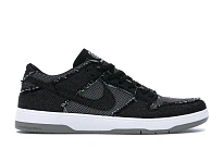Фото № 1 с приближением к товару «‎Nike SB Dunk Low Elite Medicom Bearbrick»