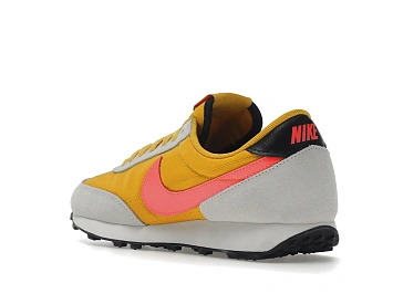 Nike Daybreak Dark Sulfur  - 6