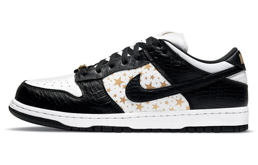 Фото № 1 с приближением к товару «‎Supreme x Nike SB Dunk Low WhiteGoldBlack»