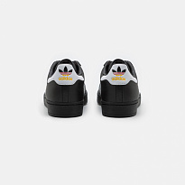 Фото № 3 с приближением к товару «‎Adidas Superstar »