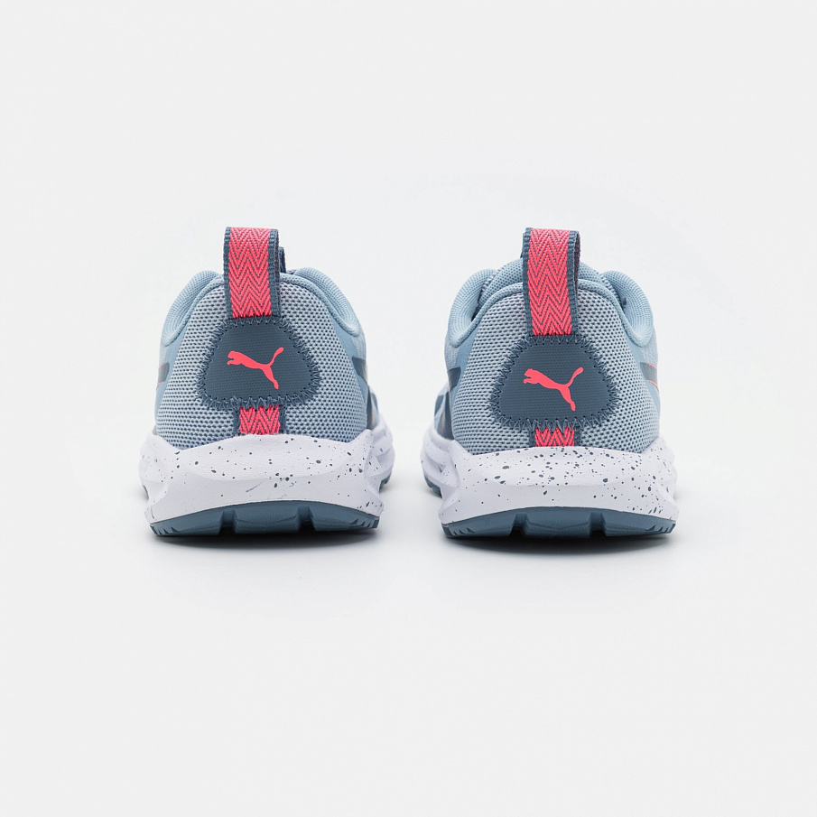 Фото № 2 с приближением к товару «‎Puma Twitch »