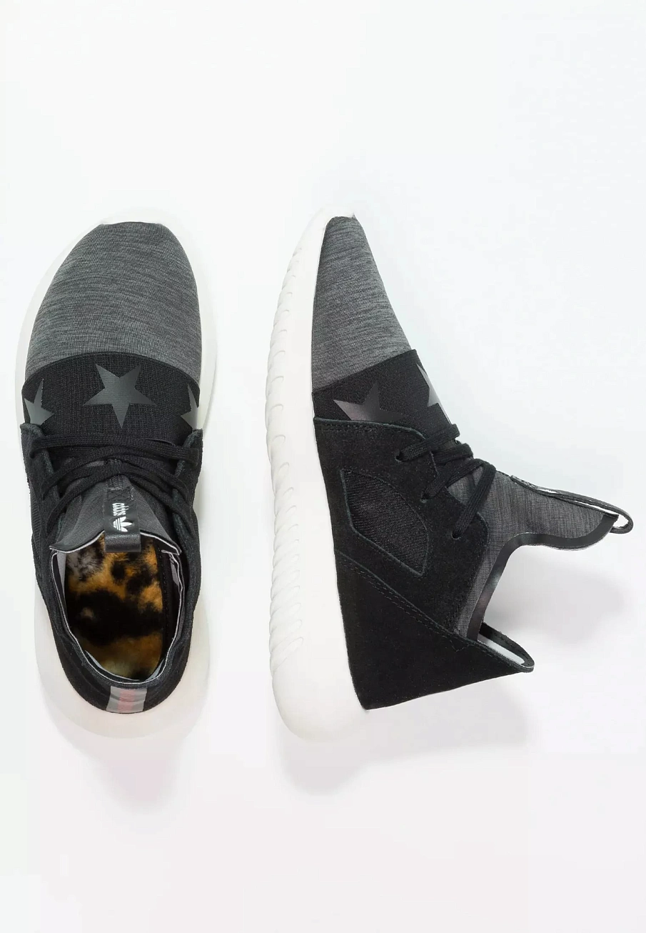 Фото № 4 с приближением к товару «‎TUBULAR DEFIANT »