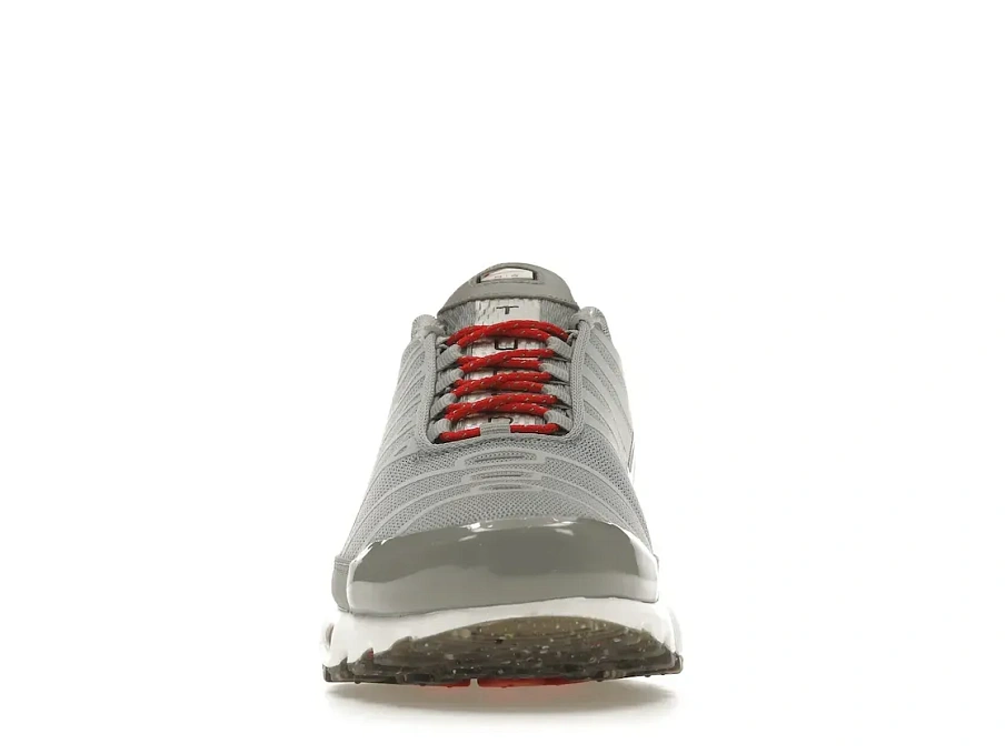 Фото № 2 с приближением к товару «‎Nike Air Max Plus Grey Red»