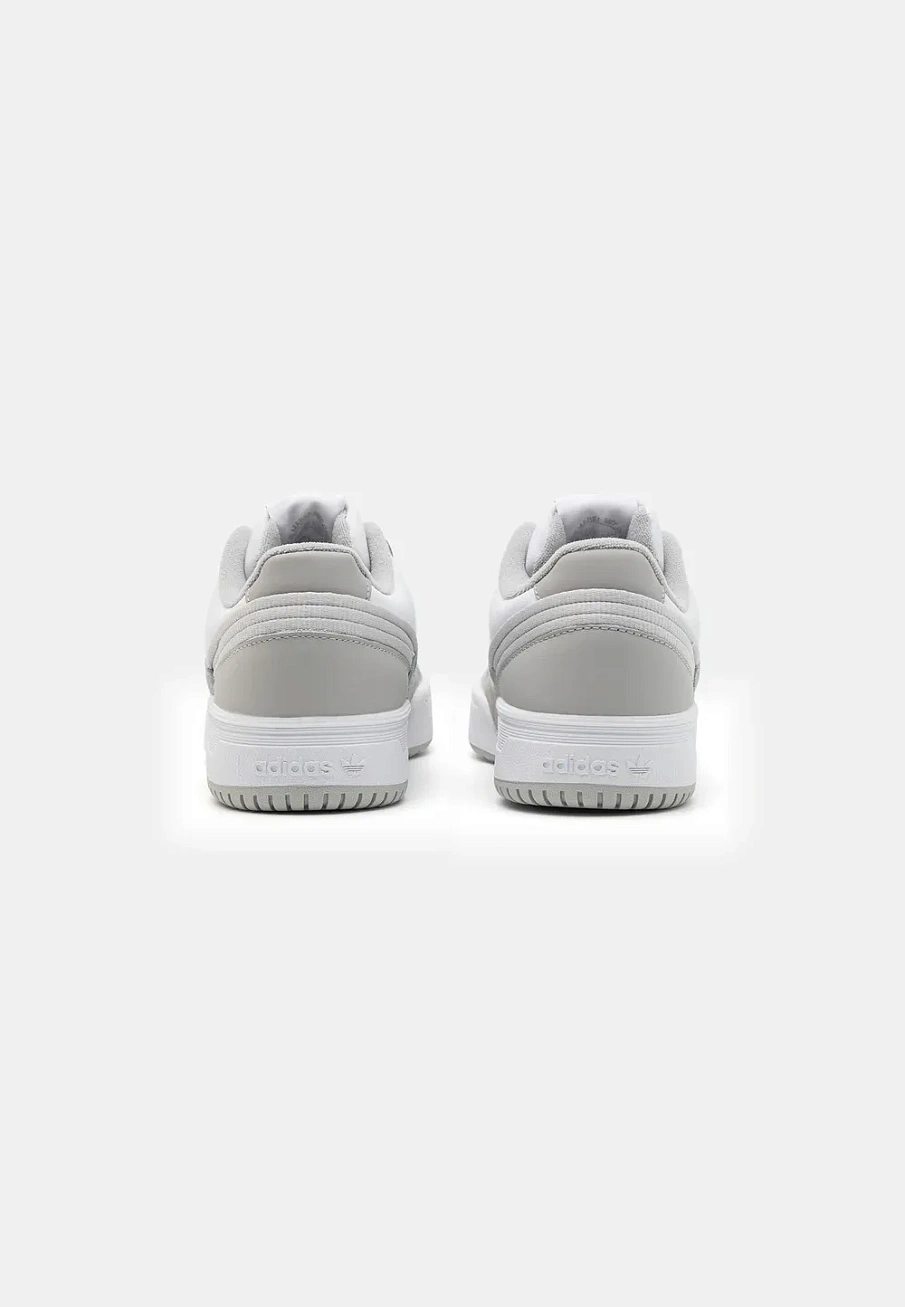Фото № 3 с приближением к товару «‎TEAM COURT 2 UNISEX»